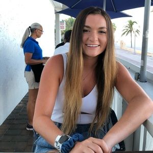 Meet your Posher, Allison